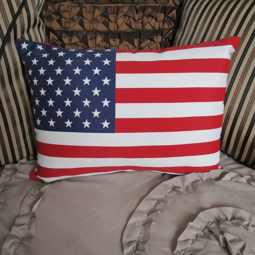 printed canvas decorative pillow